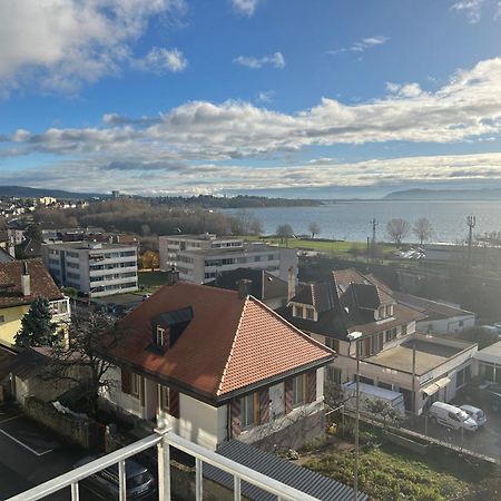 La Maison Bleue A 2 Pas Du Lac Du Neuchatel Hotel Hauterive  Ngoại thất bức ảnh