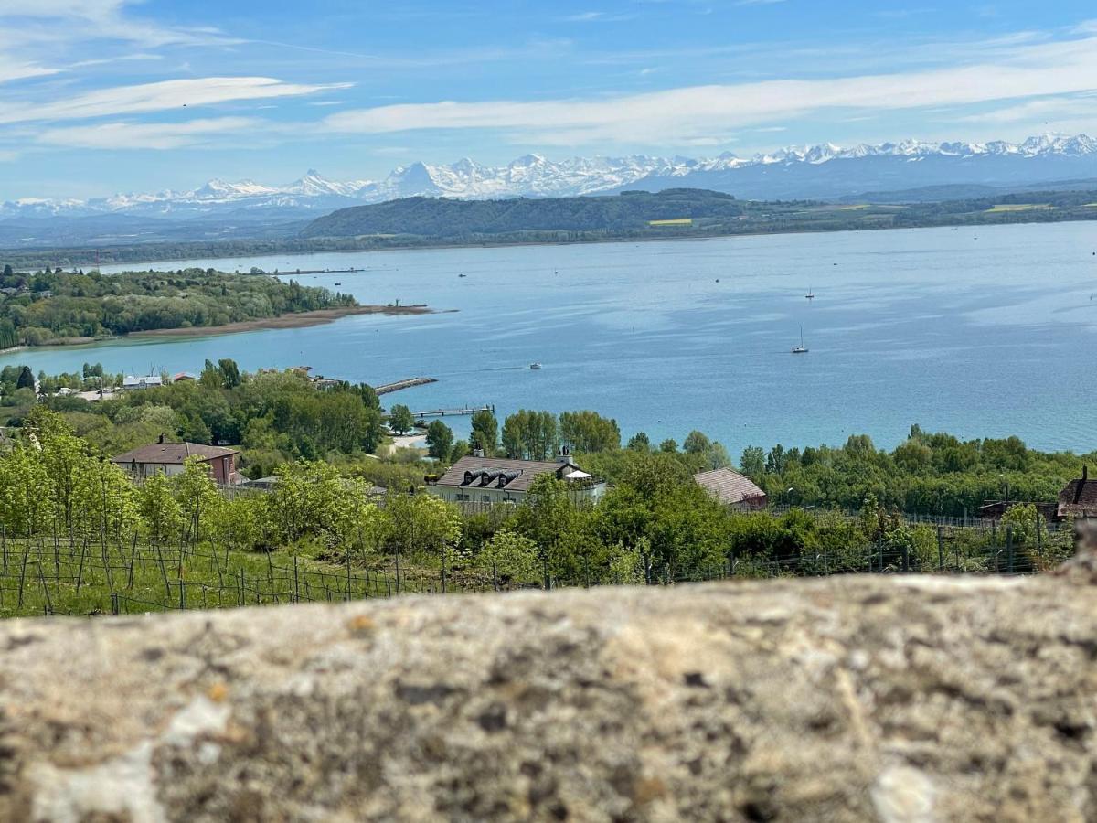 La Maison Bleue A 2 Pas Du Lac Du Neuchatel Hotel Hauterive  Ngoại thất bức ảnh